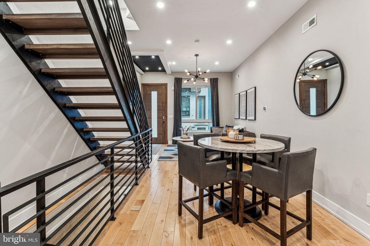 1514 South Bambrey Street - Photo 4 of 38