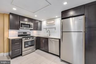 953 North Randolph Street #H - Photo 1 of 1