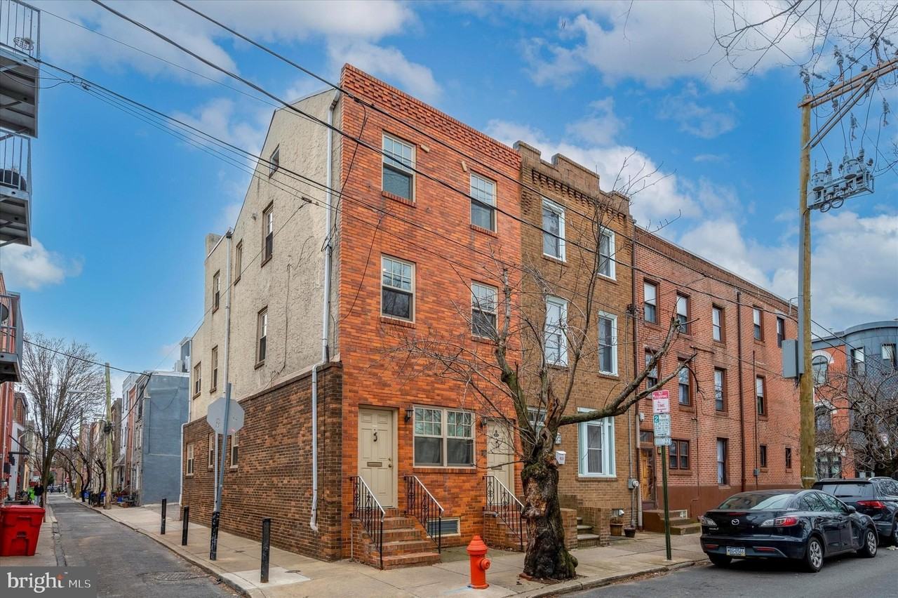 910 Fitzwater Street