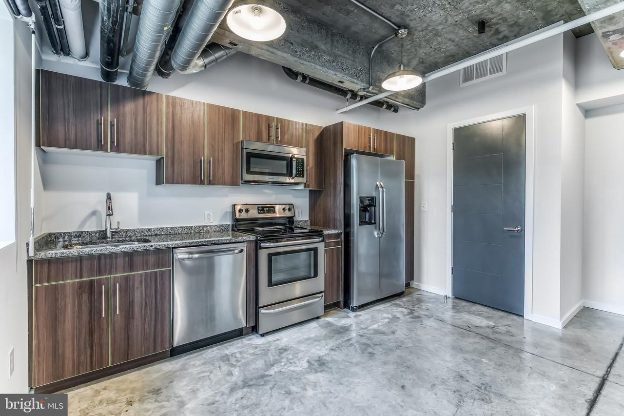 4800 Brown St Apt 301 #301 - Photo 3 of 27