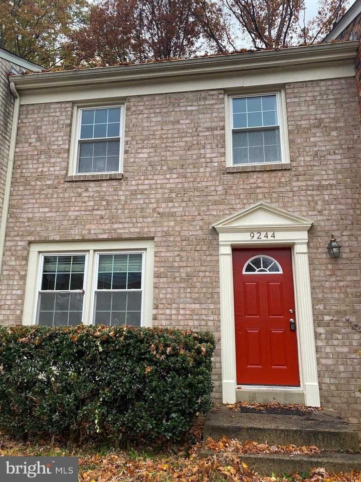 9244 Sprucewood Road - Photo 2 of 23