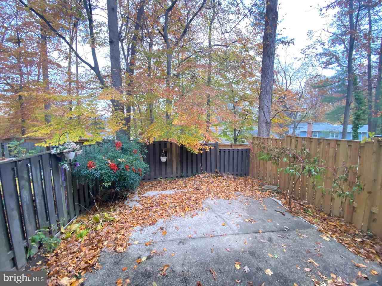 9244 Sprucewood Road - Photo 7 of 23