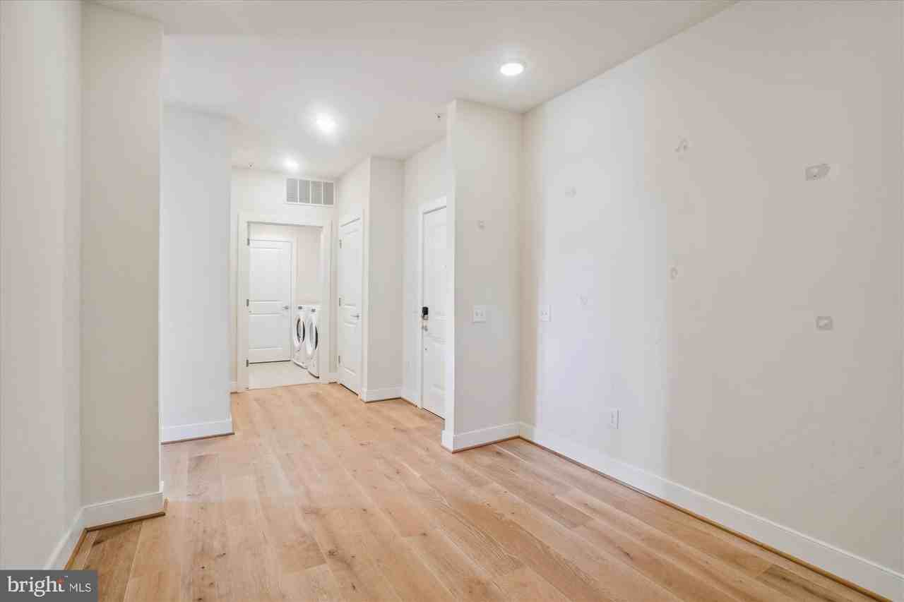 11200 Reston Station Boulevard #306 - Photo 4 of 50