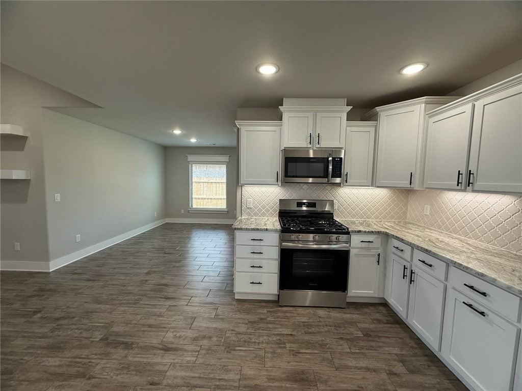 220 Palm Street - Photo 4 of 21