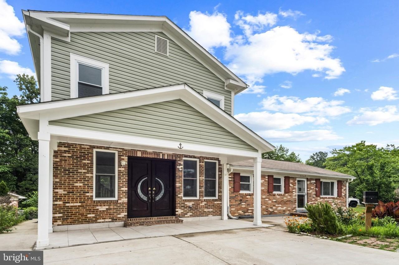 3709 Forestdale Avenue - Photo 2 of 23