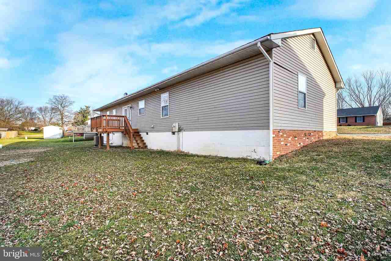 804 Shamrock Drive - Photo 4 of 27