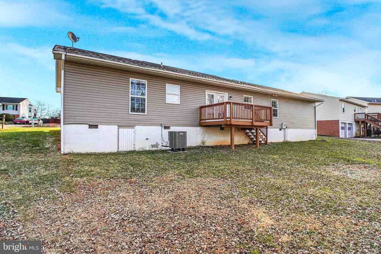 804 Shamrock Drive - Photo 6 of 27