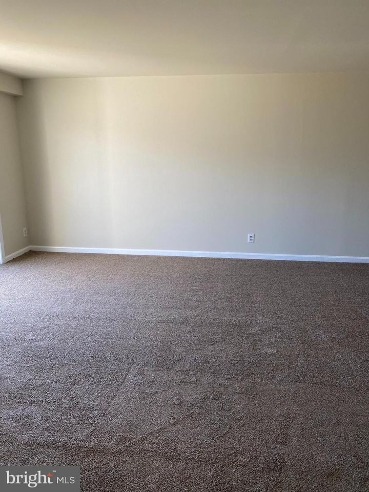 200 Chesterfield Lane #203 - Photo 7 of 27