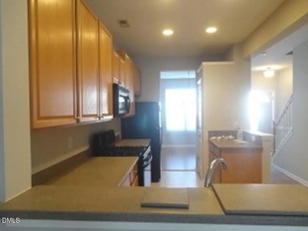 8455 Central Drive - Photo 4 of 7