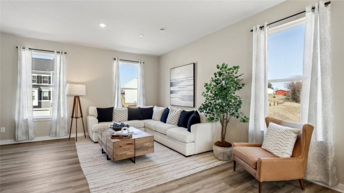 695 Olivia Street - Photo 2 of 25