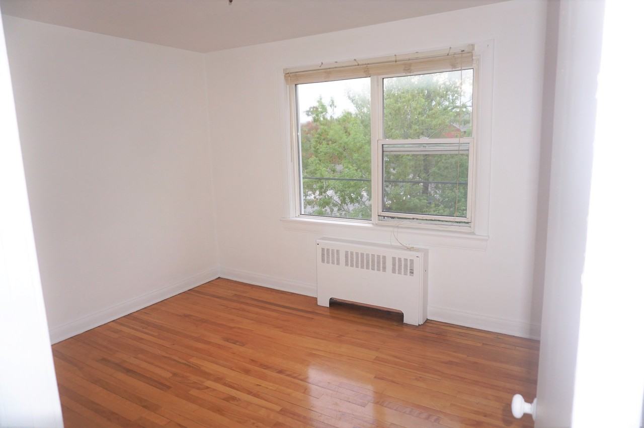 9 Lenore Place - Photo 5 of 7