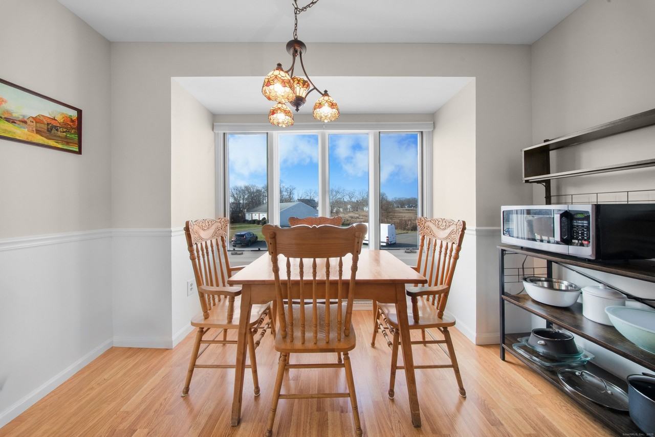 83 Carriage Drive #83 - Photo 6 of 33