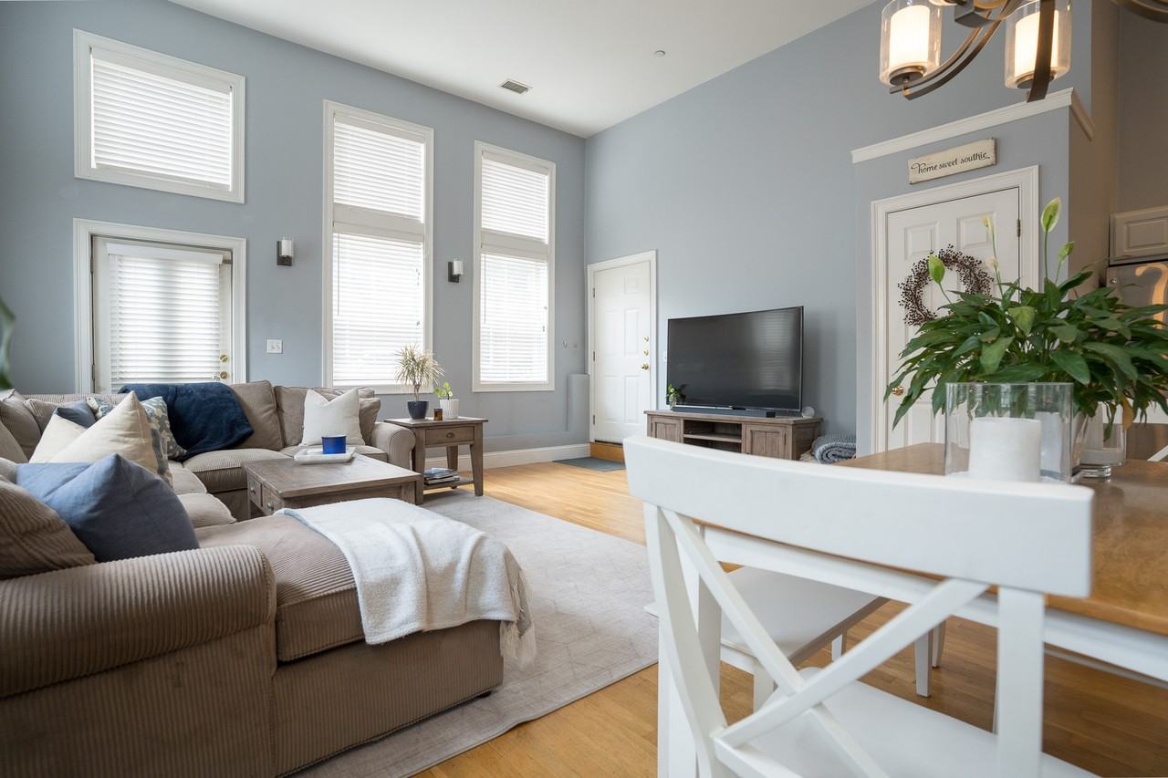 352 West Third Street #9 - Photo 5 of 22