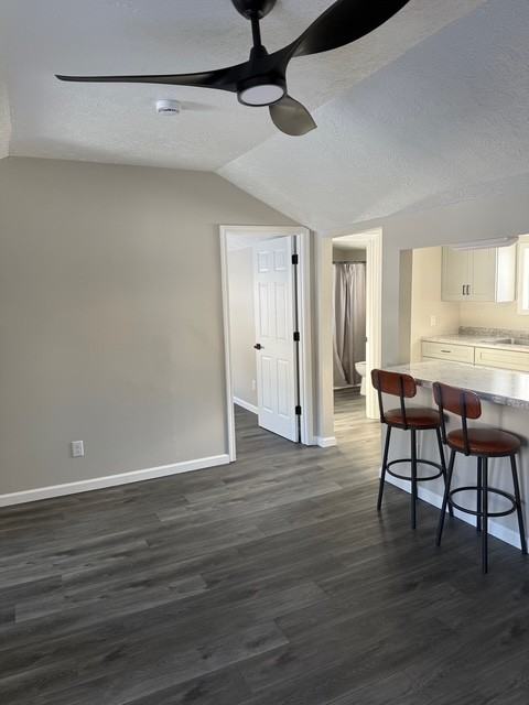 306 Walnut Street - Photo 7 of 13