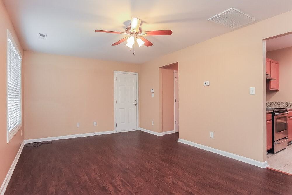 2515 Dearborn Drive - Photo 6 of 25