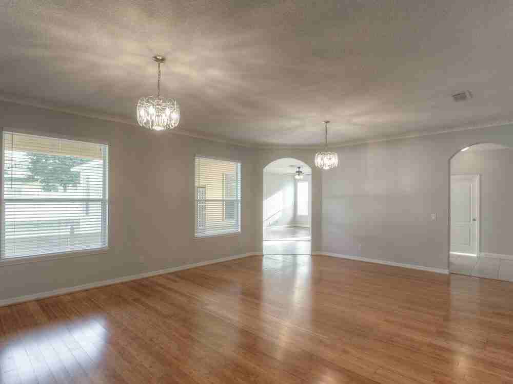 553 Jasmine Bloom Dr - Photo 4 of 16