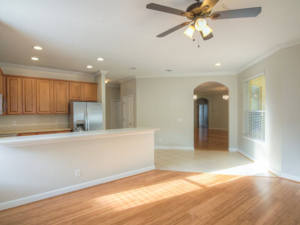 553 Jasmine Bloom Dr - Photo 7 of 16