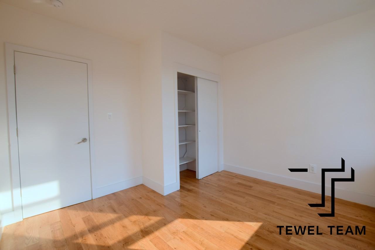 2269 Adam Clayton Powell Junior Boulevard #4C - Photo 6 of 18