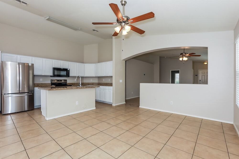 6418 Preston Lane - Photo 5 of 16