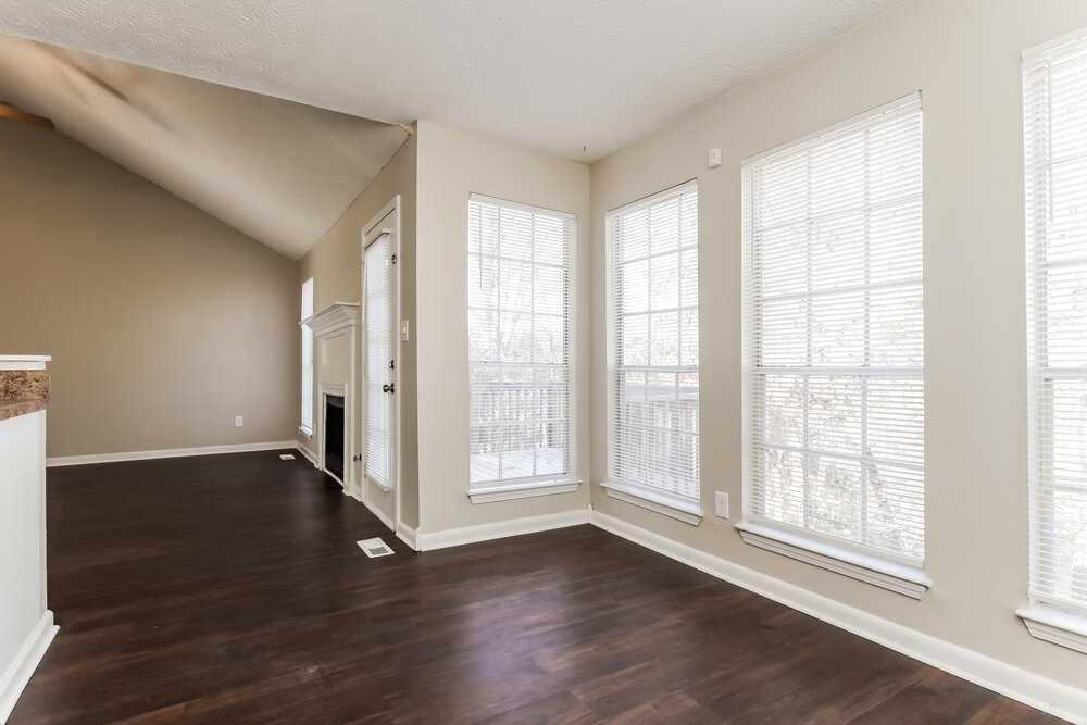 1513 Melody Ridge Court Northeast - Photo 4 of 17