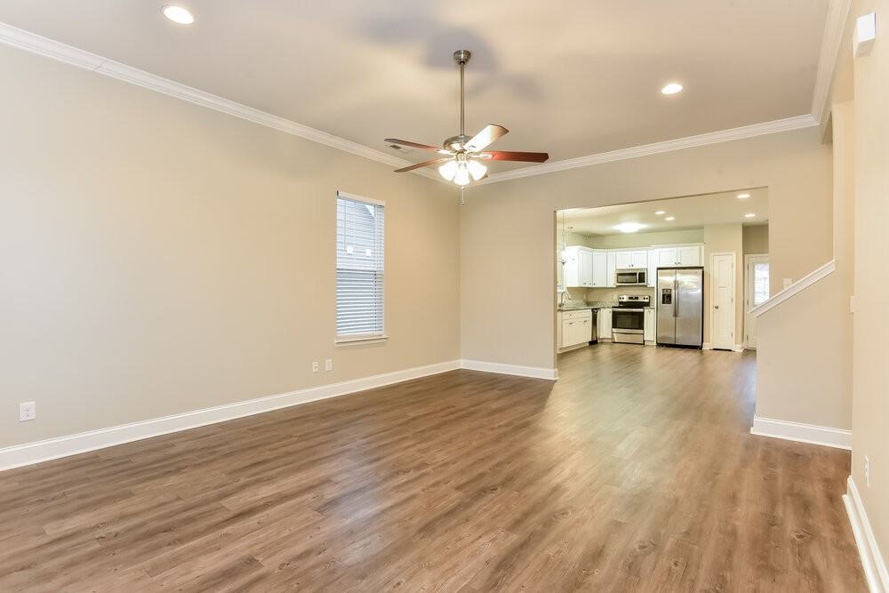 1968 Brookshine Prt - Photo 4 of 17