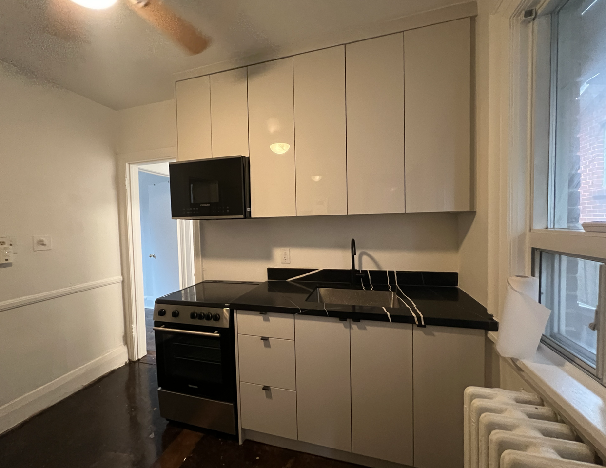 8 Page Street - Photo 7 of 15