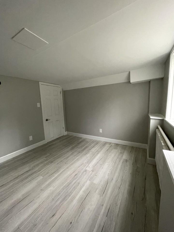 358 Cambridge - Unit 1 - Photo 7 of 22