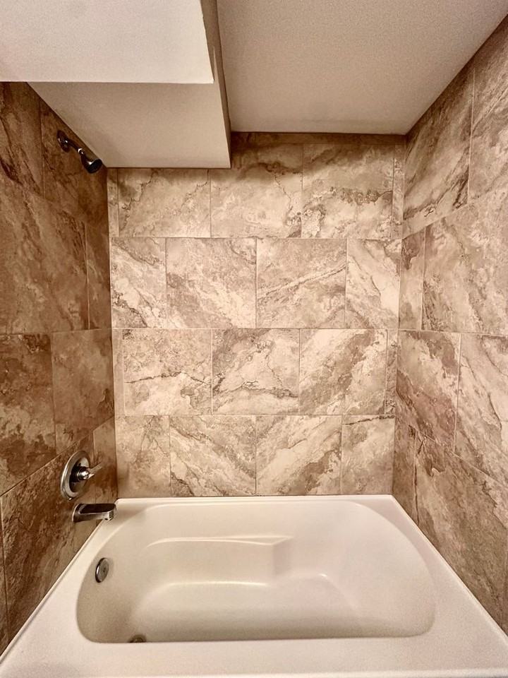 10324 136 Avenue BSMT - Photo 5 of 11