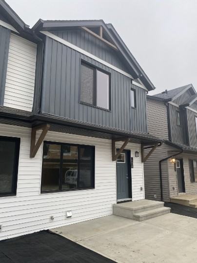 1025 Secord Promenade NW - Photo 3 of 23