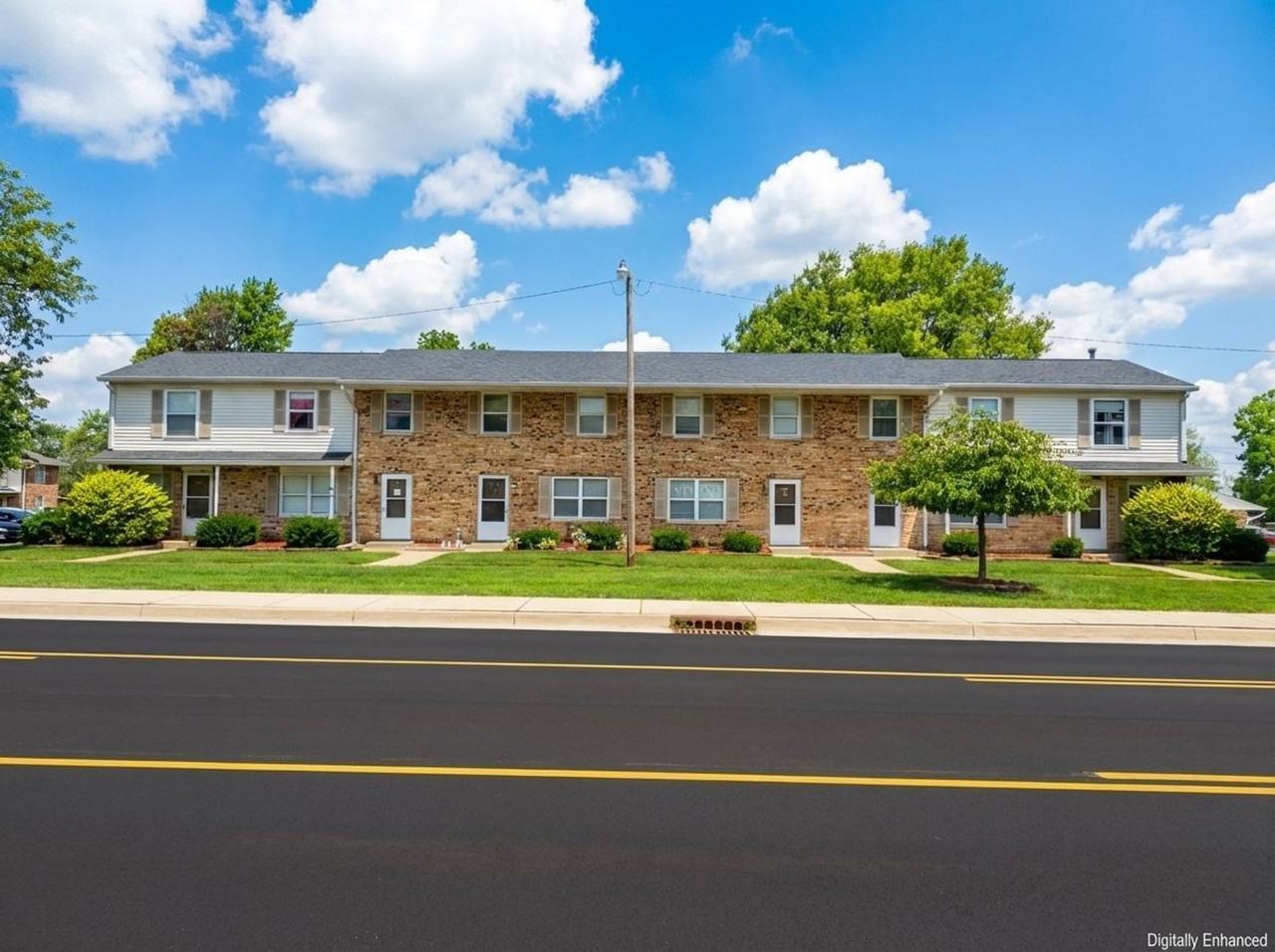 STERLING COURT APARTMENTS - Photo 6 of 28
