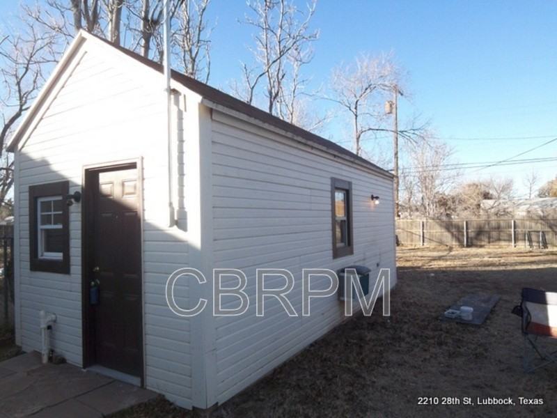 2210 28th Street #REAR - Photo 2 of 5