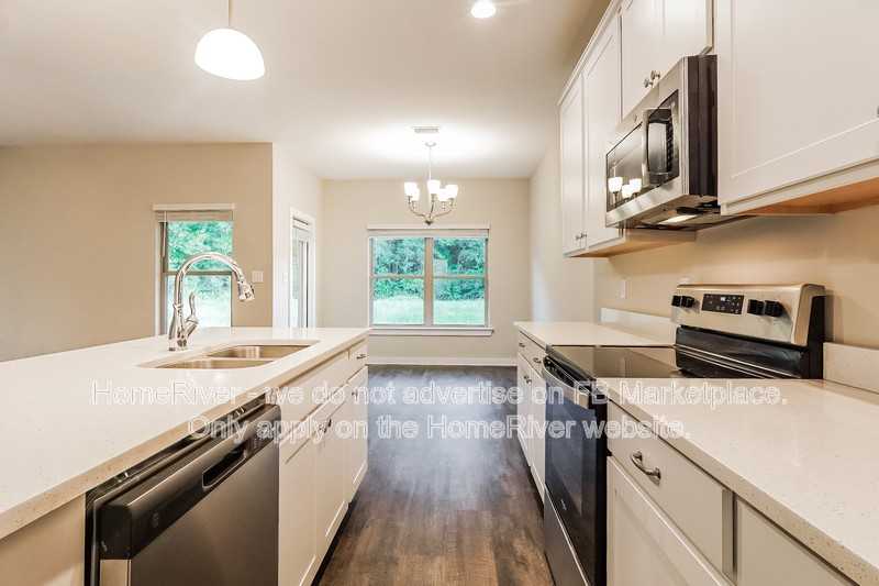 1335 Cater Lee Way - Photo 6 of 19