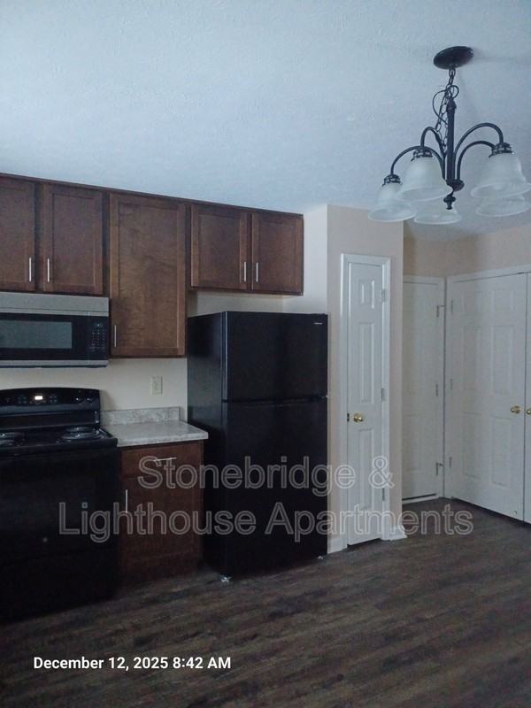 4808 Clover Park Dr - Photo 7 of 13