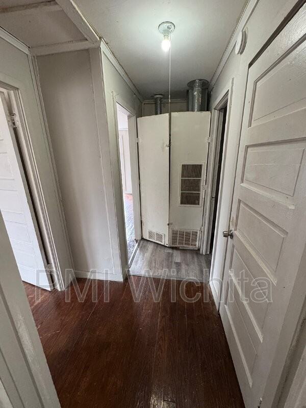 4517 E Bayley St - Photo 4 of 8