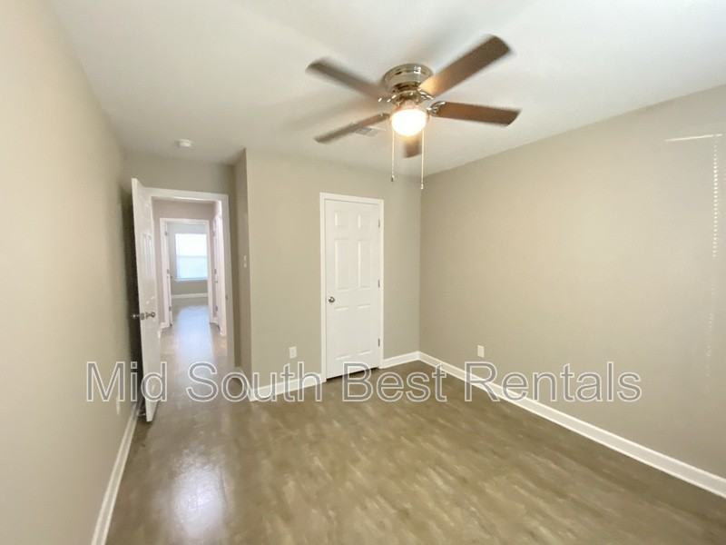 201 Red Bud Road - Photo 6 of 17