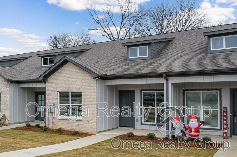 117 Trifecta Dr - Photo 2 of 34