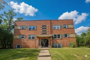 featured image of 4505 Forest Trail #4