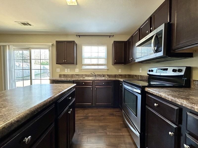 3987 Tallowtree Ln - Photo 7 of 29