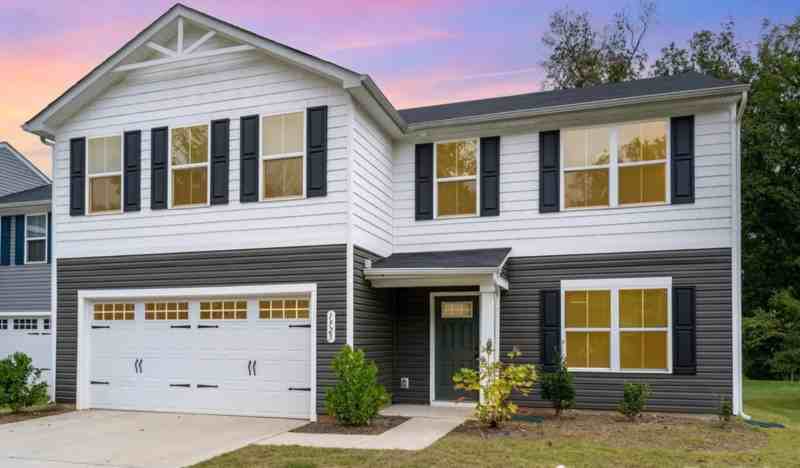 1925 Pin Hook Rd - Photo 2 of 25