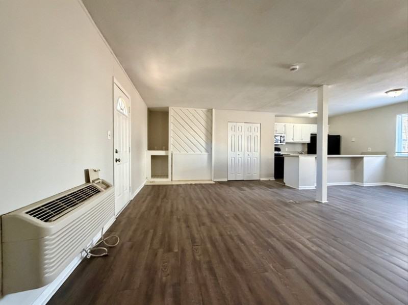 1418 Riverview Road #B - Photo 3 of 16