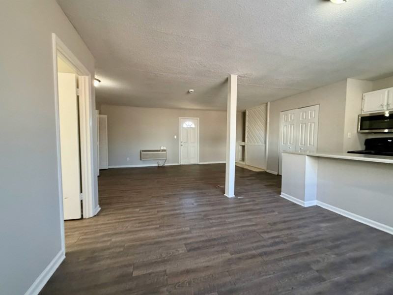 1418 Riverview Road #B - Photo 4 of 16