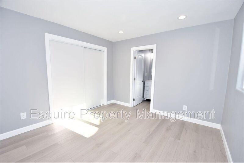 2040 Camino Del Sol #2 - Photo 6 of 7