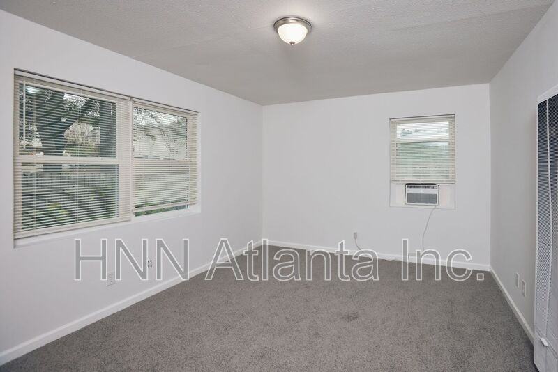 1171 Woodland Avenue Northeast #4 - Photo 6 of 8