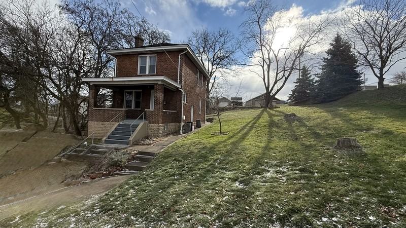 136 Arkansas Avenue - Photo 2 of 15