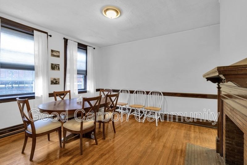 197 Allen St #2 - Photo 7 of 24