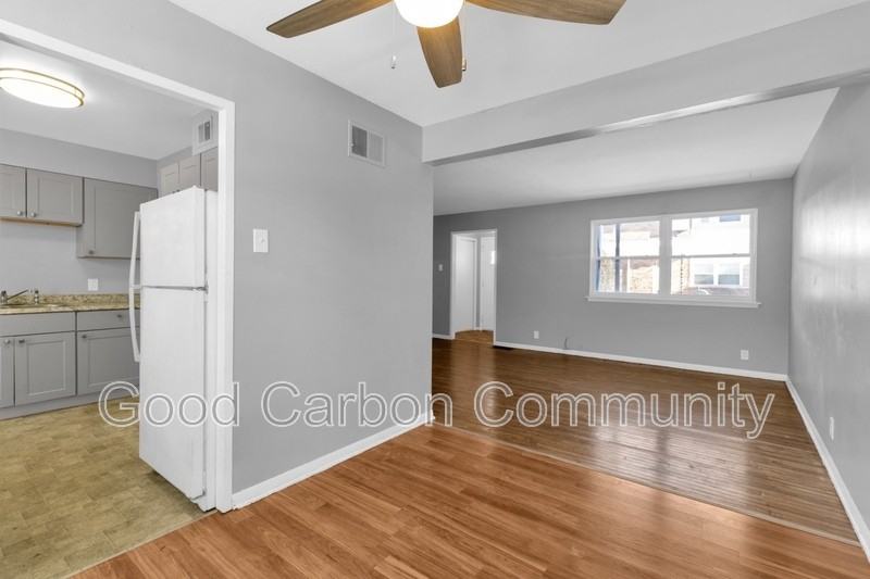 Delsan Court #36 - Photo 4 of 16