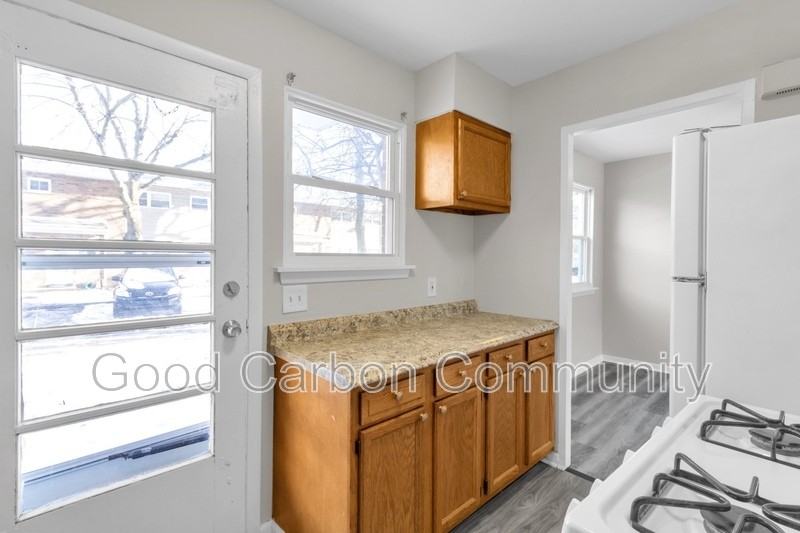 Delsan Court #111 - Photo 3 of 18