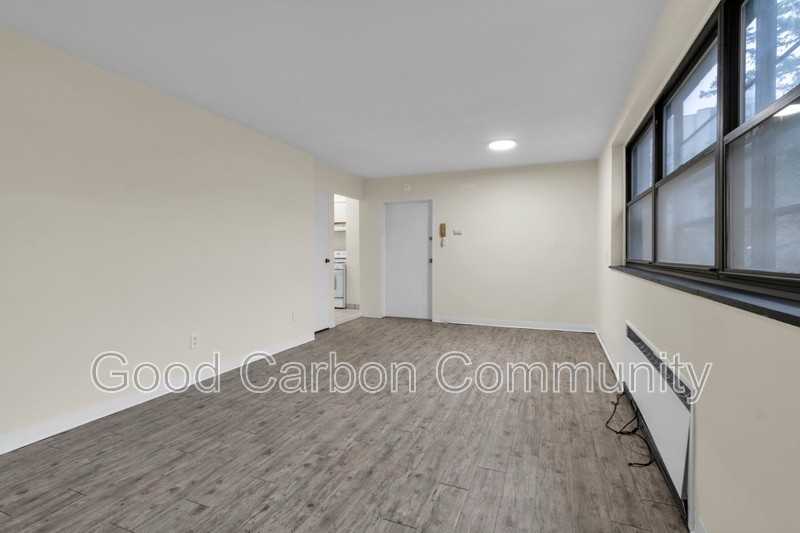 1022 Delaware Ave #B06 - Photo 2 of 12