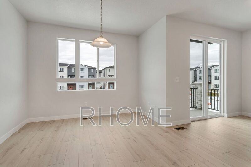 986 Ws - Photo 7 of 19