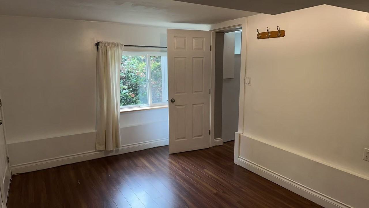 1634 Deep Cove Road - Photo 2 of 8